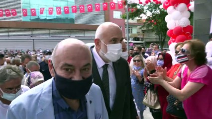 ISPARTA - 24 yıl sonra inşaatı tamamlanan Isparta Ticaret ve Kültür Merkezi törenle açıldı