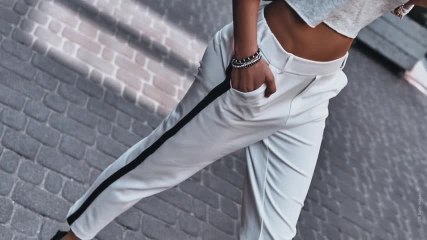 Harvard-Studie: Darum wirst du mit Jogginghose besser behandelt