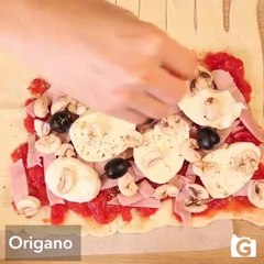 Download Video: Pizza intrecciata: una ricetta gustosa per un piatto a sorpresa!