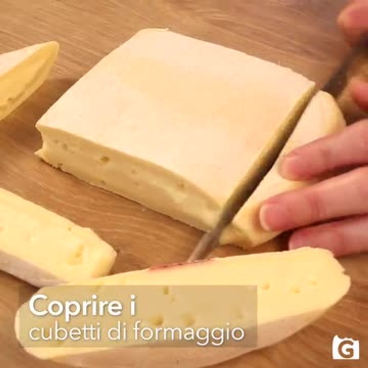 Tartiflette ricetta: gli spiedini gustosi con patate e pancetta!