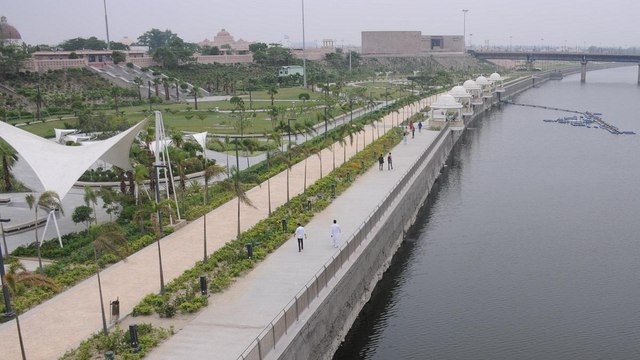 CBI raids in Gomti River Front scam, oppn raises questions