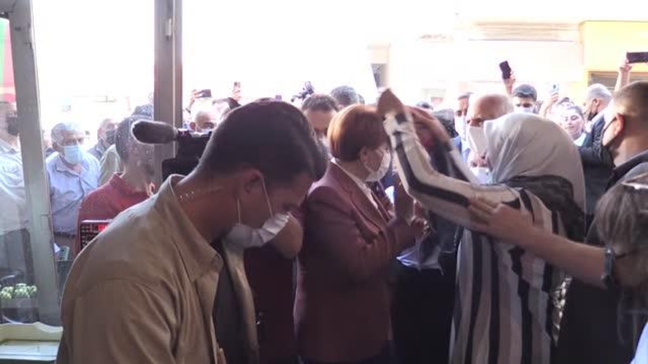 İYİ Parti Genel Başkanı Akşener, Doğanşehir ve Akçadağ ilçelerinde esnafı ziyaret etti Açıklaması