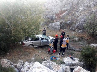 "Ölüm virajı" yine can aldı! 1 polis öldü, 1 polis yaralandı