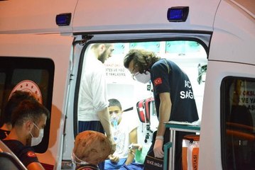 Son dakika: GAZİOSMANPAŞA'DA KUR'AN KURSU'NDA KORKUTAN YANGIN