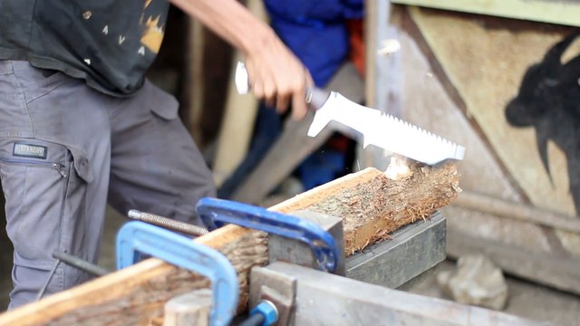 TRACKER KNIFE AMAZING CHOOPING THE BEST COSTUME