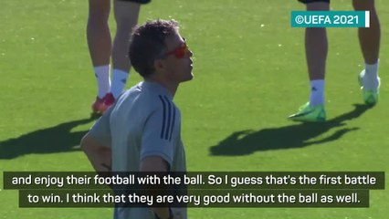 Luis Enrique ready for battle for the ball as Spain face Italy