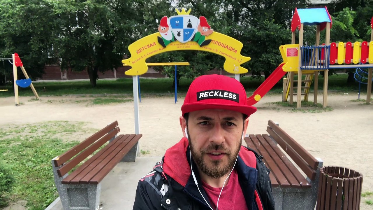 Russian Trucks in Siberia❄️. The Visas Application Center. Playgrounds. Sightseeing in Novosibirsk.