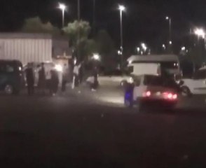 Son dakika haberi | AVCILAR'DA TEHLİKELİ DRİFT KAMERADA SÜRÜCÜ KAPIYI AÇTI, YOLCU CAMDAN SARKTI