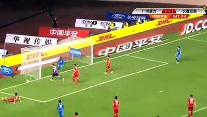 Öyle bir gol kaçırdı ki...