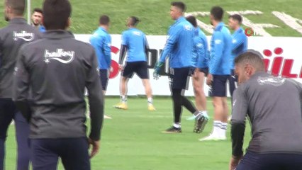 Fenerbahçe’de antrenörler sahada