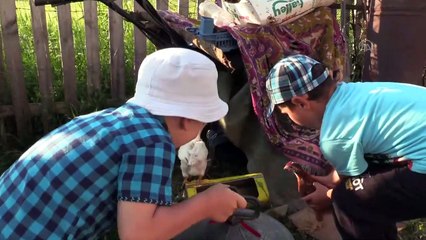 Kastamonulu baba, 3,5 yaşındaki engelli oğlu için evinde 'rehabilitasyon merkezi' oluşturdu