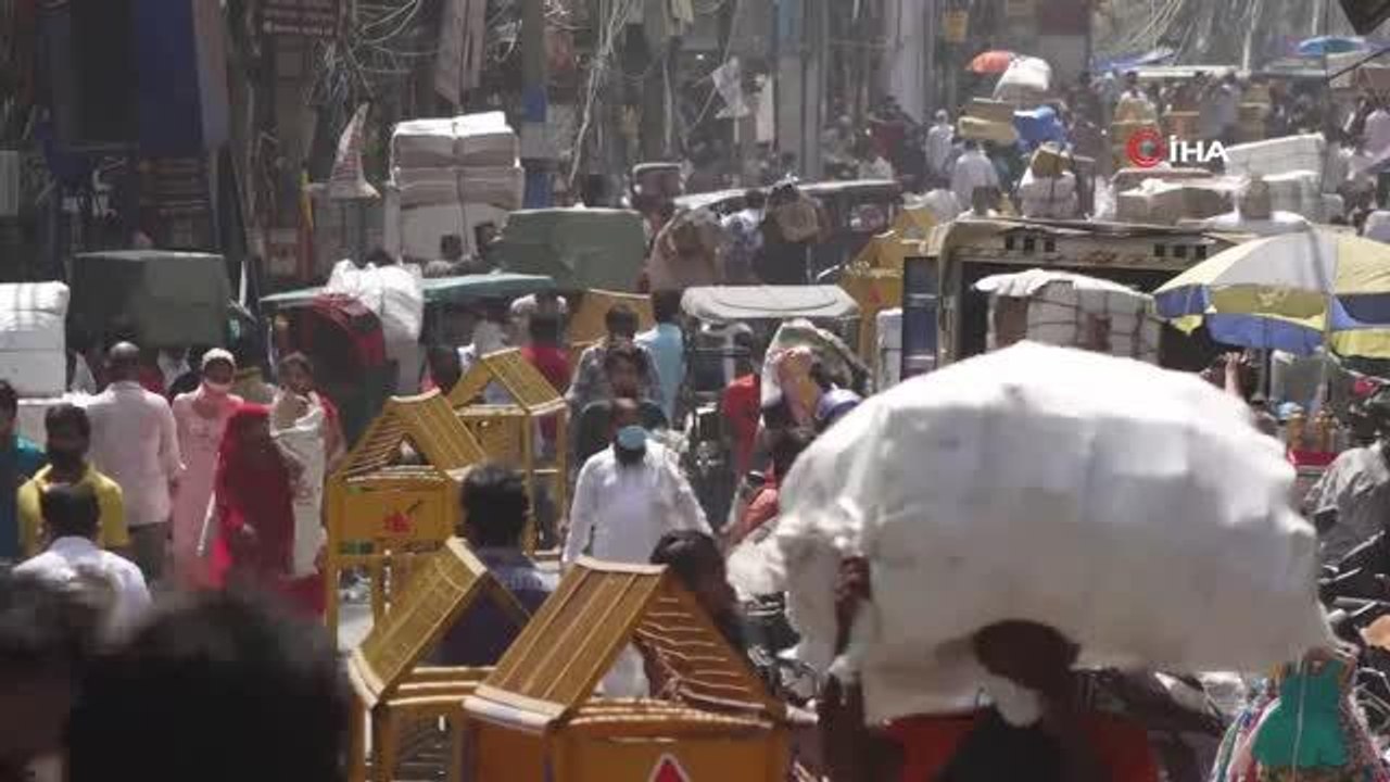 Hindistan'da son 111 günün en düşük vaka sayısıHindistan'da son 24 saatte 34 bin 703 vaka