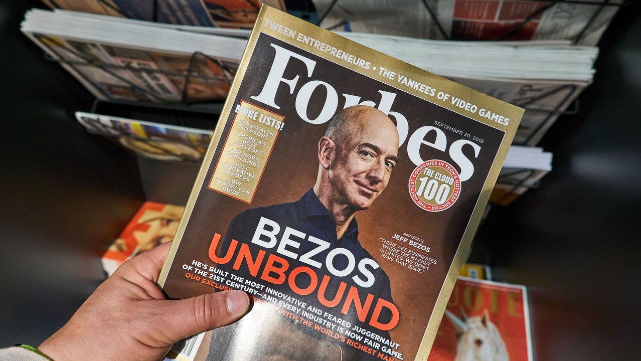 Jeff Bezos deja el mando operativo Amazon pero deja atrás una sólida herencia