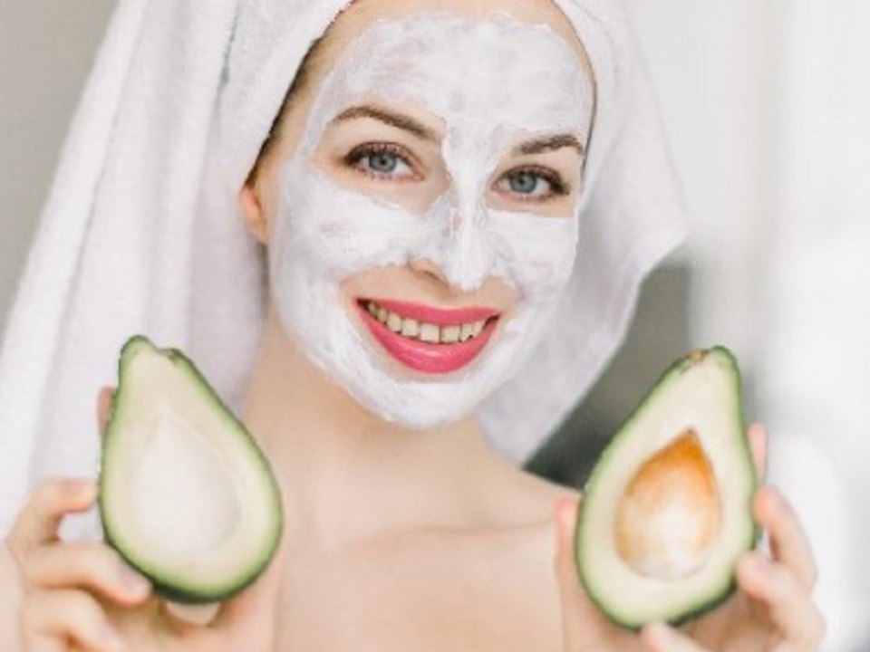 Superfood für die Haut: Darum ist Avocado ein echter Beauty-Booster