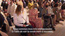 Défilé Couture Dior: le monde de la mode heureux de 