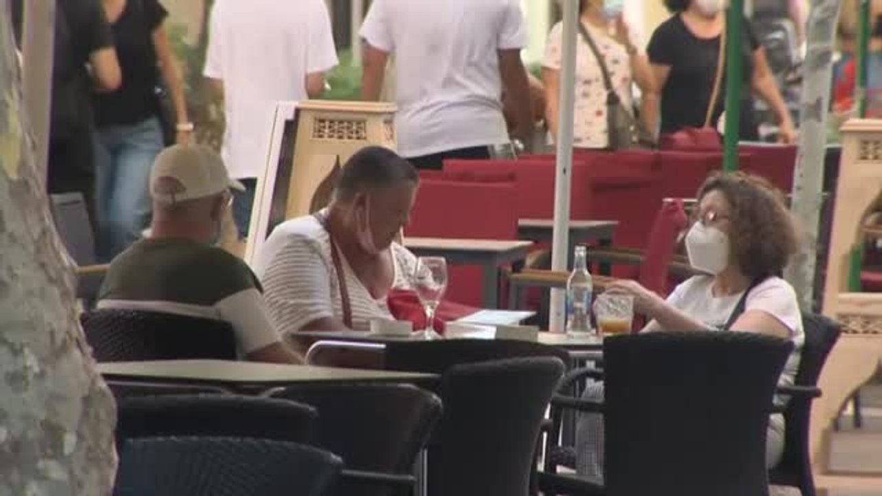 Cataluña sufre las consecuencias de la irresponsabilidad juvenil