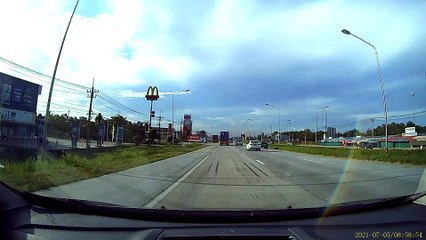 Pickup Truck Tips Over After Trailer Jackknifes