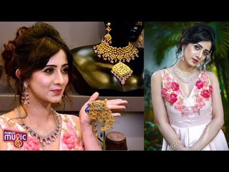 Harshika Poonacha Inaugurates Times Asia Jewels Fair 2019