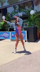 Pool Party Dance | Poolside Dance Moves | Gorgeous Girls Dancing  Compilation