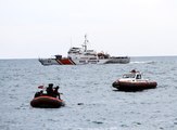 Rize'de denizde kaybolan vatandaş için başlatılan arama çalışmaları güçlükle devam ediyor