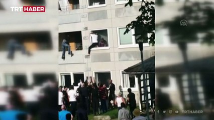 Komşusunu yangından kurtaran Bosnalı genç "kahraman" ilan edildi