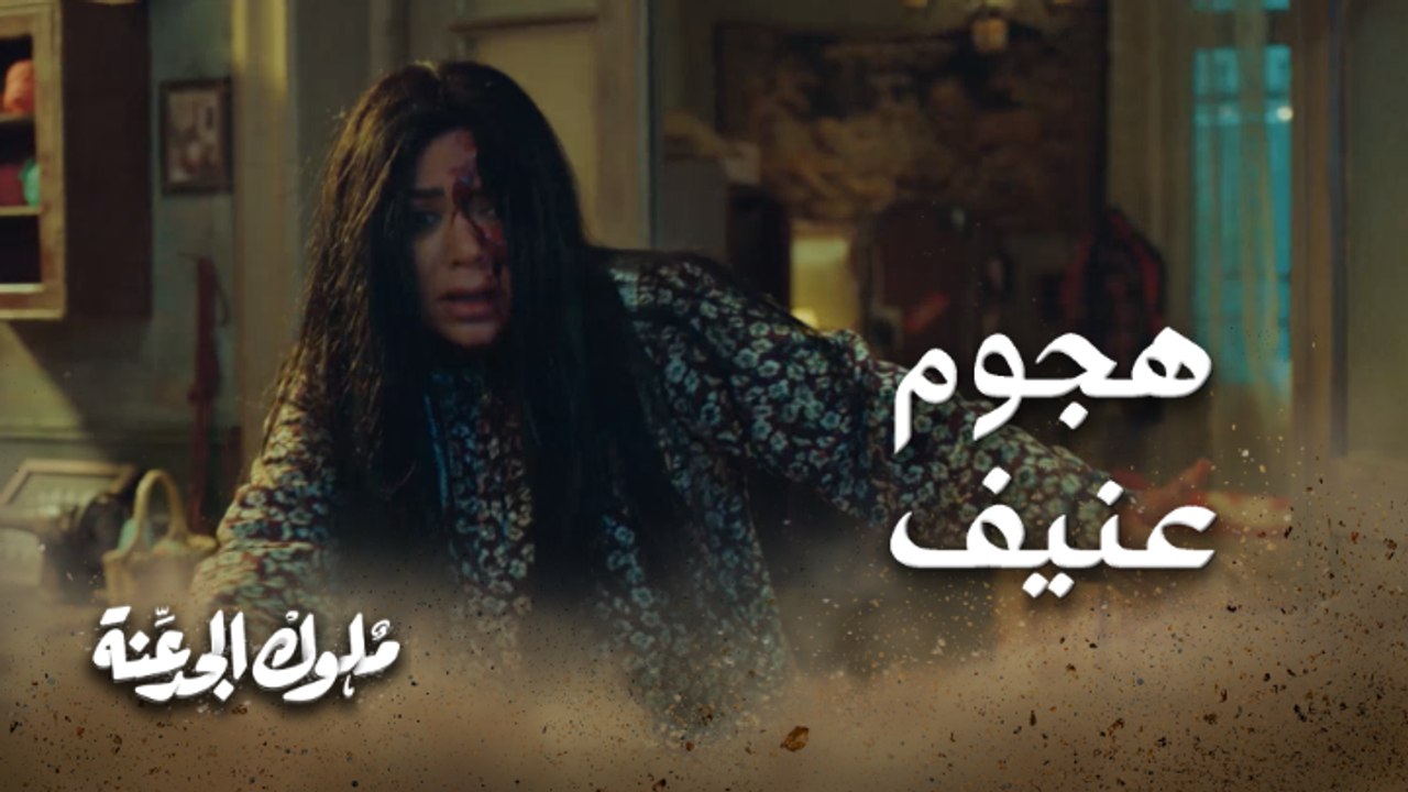 وسيلة نصب جديدة..ادعت المرض وطلبت منها كوب ماء ثم قاموا بهذه الفعلة