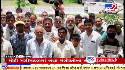 Villagers dissatisfied with survey of damage and relief over Cyclone Tauktae in Savarkundla, Amreli