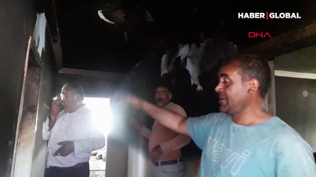 Muş'ta buzdolabı patlayan ev harabeye döndü