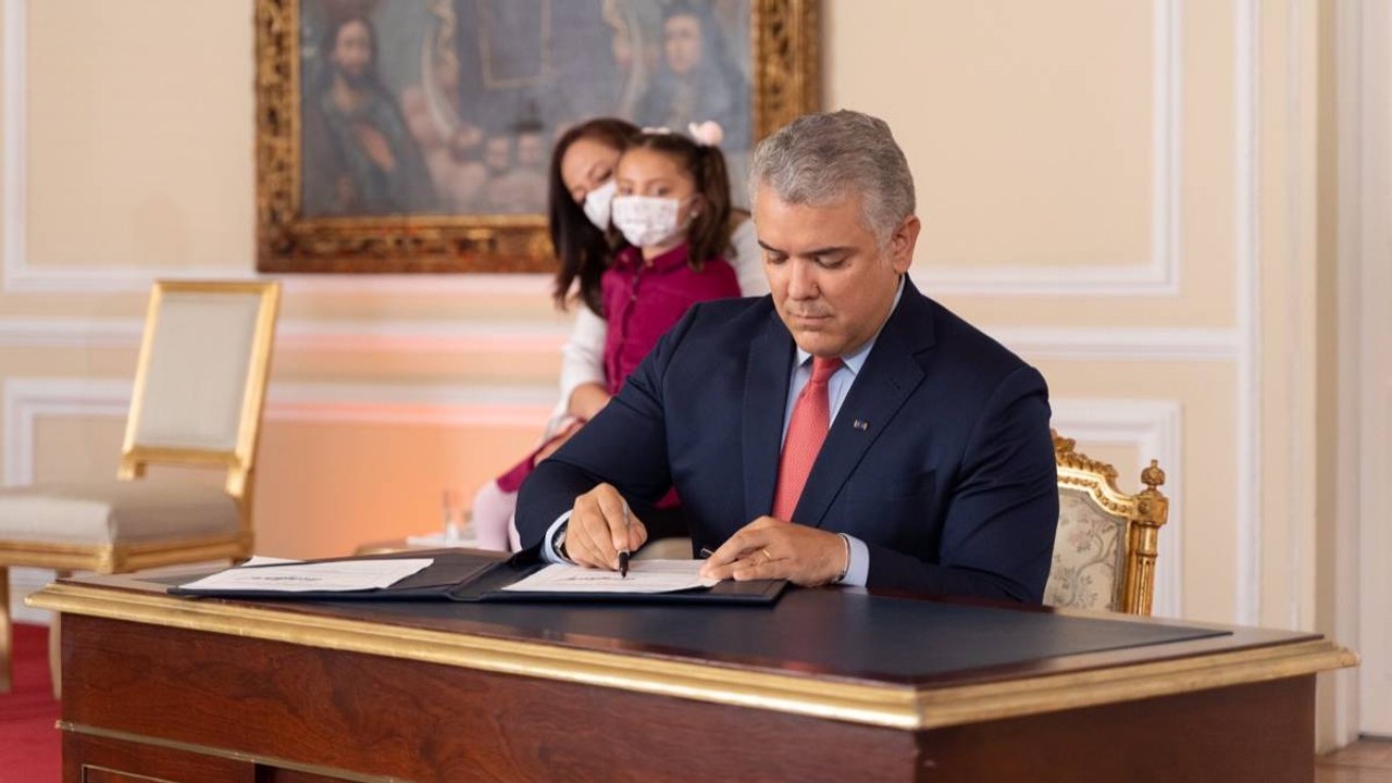 ¡Es un hecho! Violadores y asesinos de niños serán castigados con cadena perpetua