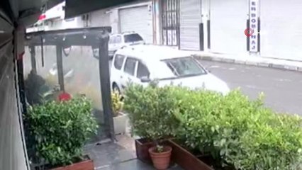 Park halindeki araçtan telefon çaldı, kimsenin ruhu bile duymadı