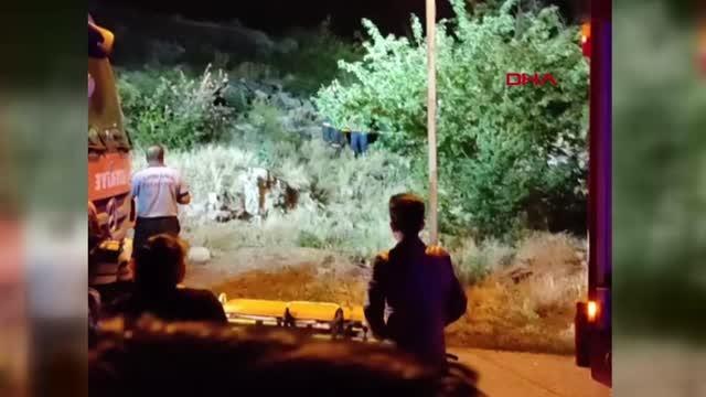ANKARA-KUYUYA DÜŞEN 65 YAŞINDAKİ KADINI İTFAİYE EKİPLERİ KURTARDI