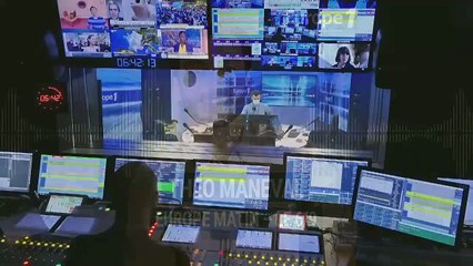 Emmanuel Carrère sur le "Quai de Ouistreham" : "Depuis le livre, la situation n'a pas changé"