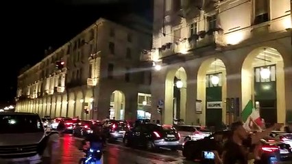 Euro 2020, ltalia in finale: a Torino via Po e piazza Vittorio nel caos