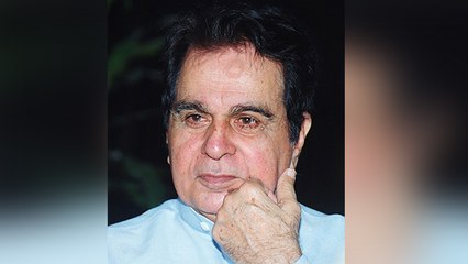 Dilip Kumar का शाम 5 बजे इस जगह होगा अंतिम संस्कार, पार्थिव शरीर घर लाया गया | Boldsky