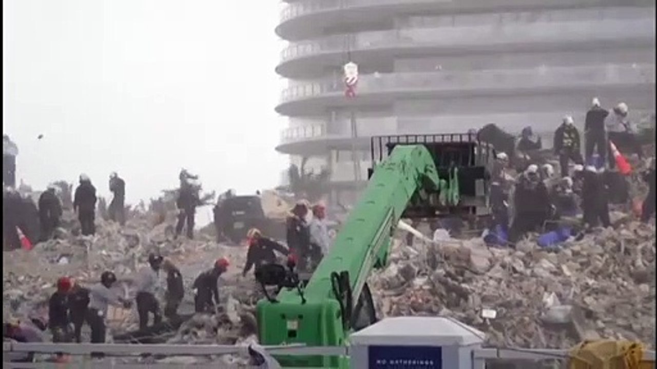 Μαϊάμι: Στους 32 οι νεκροί από την κατάρρευση πολυκατοικίας - Ο κυκλώνας Έλσα πλησιάζει την περιοχή