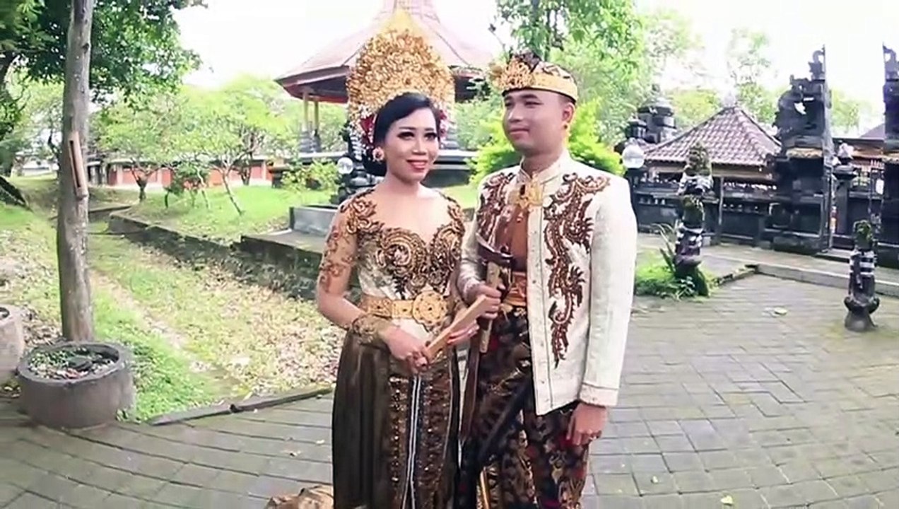PRAWEDDING ADAT BALI DAN CASUAL STYLE