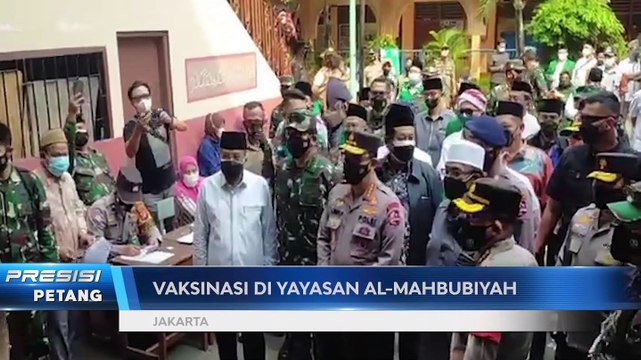 Panglima TNI dan Kapolri Tinjau Vaksinasi di Ponpes Al-Mahbubiyah