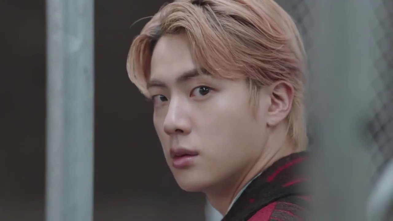 BTS x Louis Vuitton | Men's Fall-Winter 2021 Show in Seoul with House Ambassadors BTS