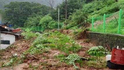 경남에서 폭우 피해 잇따라...산사태로 1명 부상 / YTN