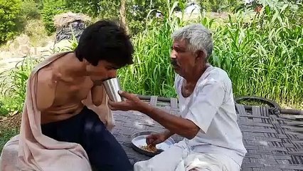 जवान बेटे की सेवा को विवश बूढ़े माता-पिता
