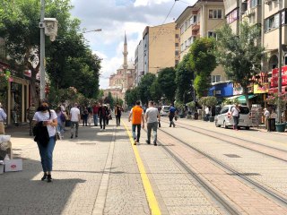 Taraftardan imza vermeyen futbolculara sitem
