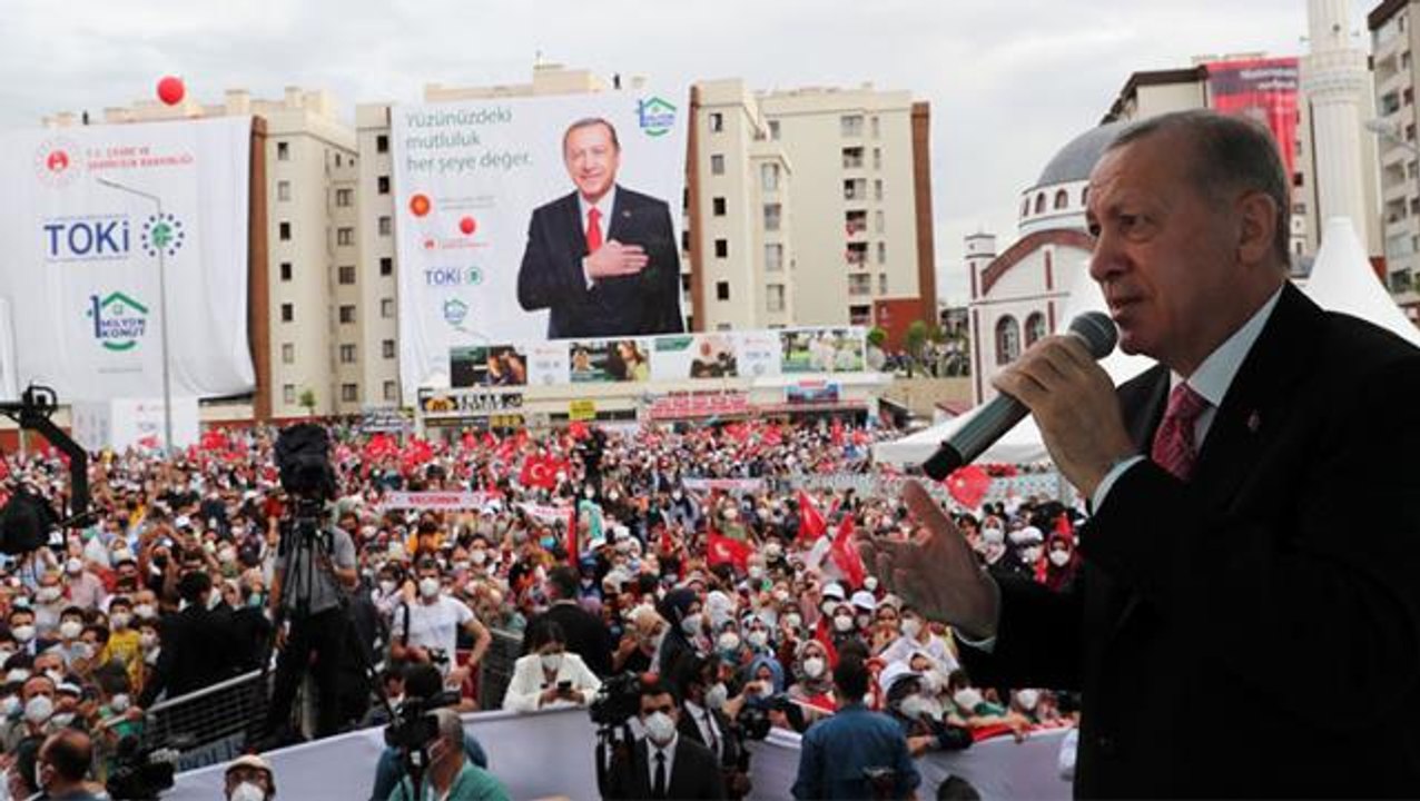 Cumhurbaşkanı Erdoğan, "Önümüzde 2 hedef var" diyerek müjdeyi verdi: 2023'e kadar milletimizin hizmetine sunacağız