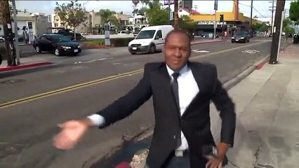 Muhabir yayına bağlandığının farkında olmayınca...