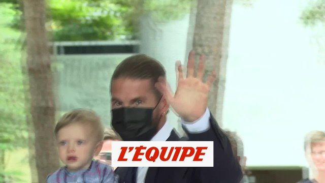 Ramos est arrivé au siège du PSG ! - Foot - Transferts - PSG