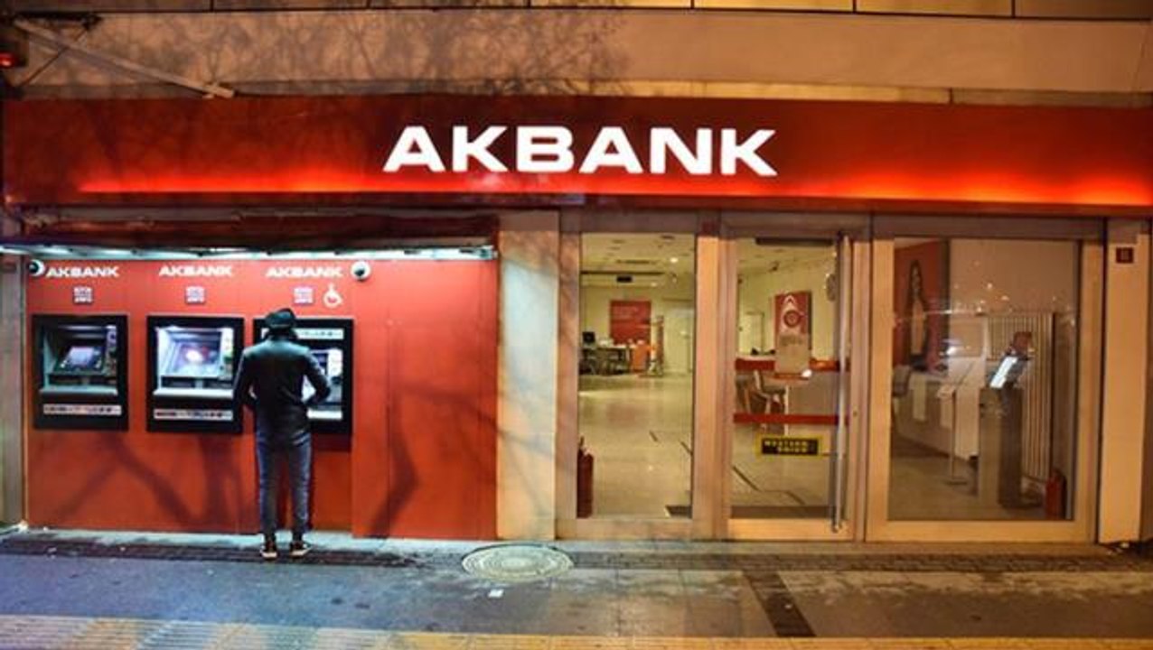 Akbank'taki krizin perde arkası! Domino etkisi...
