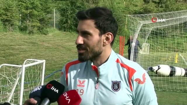Şener Özbayraklı: “Aykut hoca Türkiye’nin değer verdiği birisi”