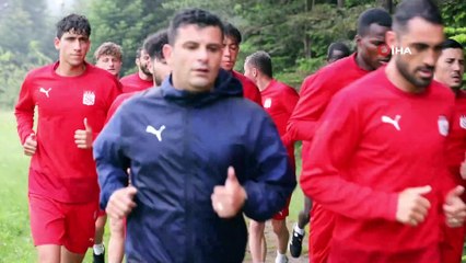 Sivasspor üç idmanla hazırlıklarına devam etti