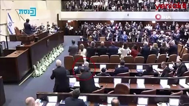 İsrail Parlamentosunda dikkat çeken anlar! Netenyahu böyle yakalandı