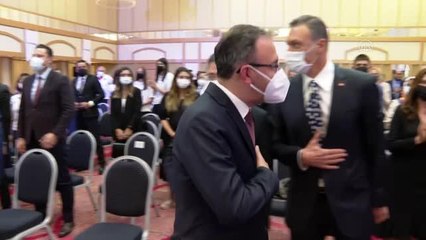 Bakan Kasapoğlu: "Spora ve sporcuya tüm imkanlarımızı hiçbir engel tanımaksızın seferber etmeye devam edeceğiz"