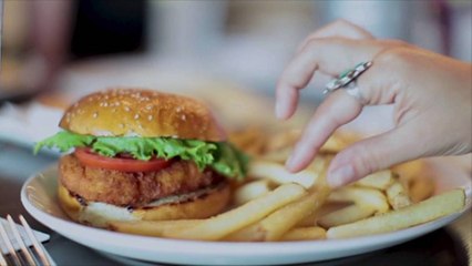 This Airheads Candy Chicken Sandwich Is Real and Was Actually Served to Diners